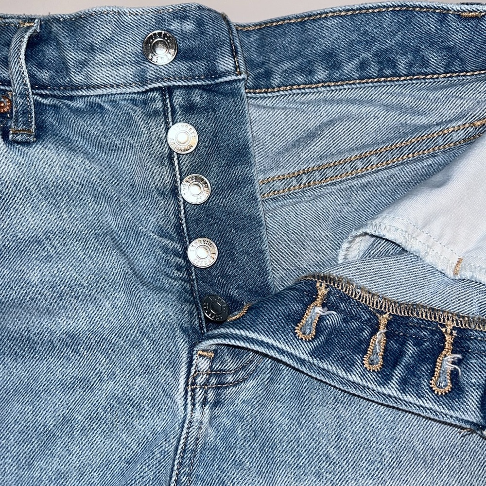 Express Jean Shorts - Picture 4 of 7